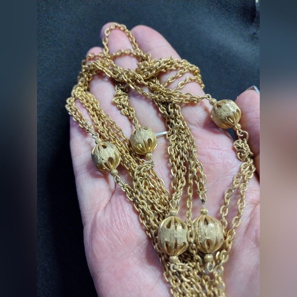Gold Chain Necklace with Beaded Accents - Picture 6 of 9